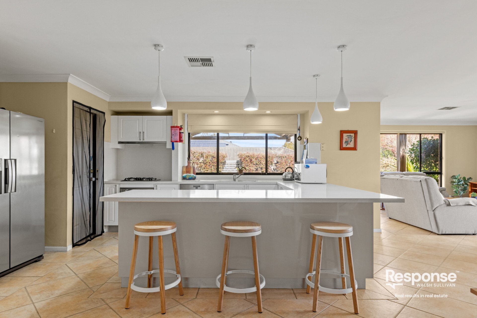 8 Ellerstone Court, Kellyville Sold by ResponseRE Walsh Sullivan Northmead - image 1