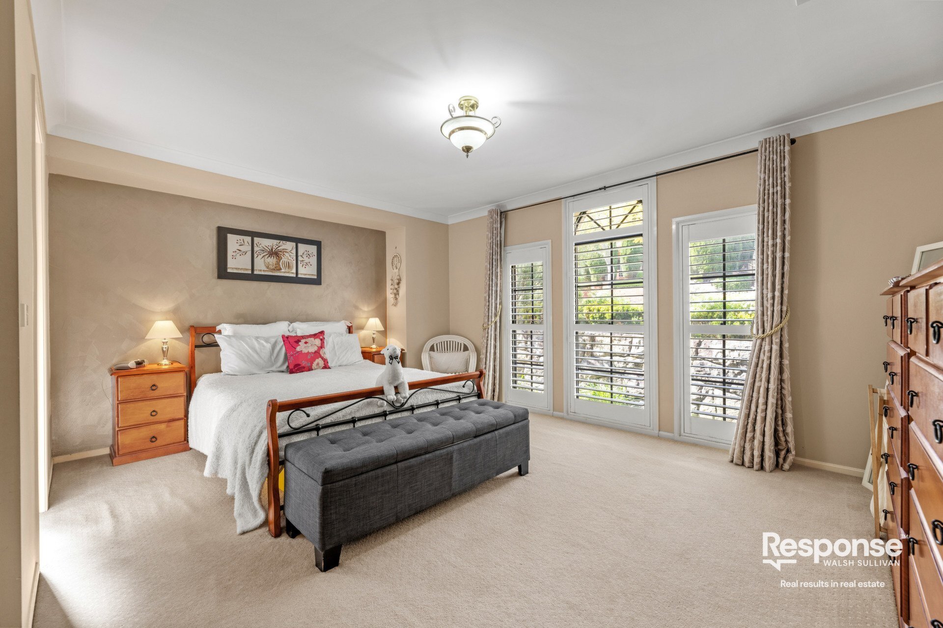 8 Ellerstone Court, Kellyville Sold by ResponseRE Walsh Sullivan Northmead - image 1