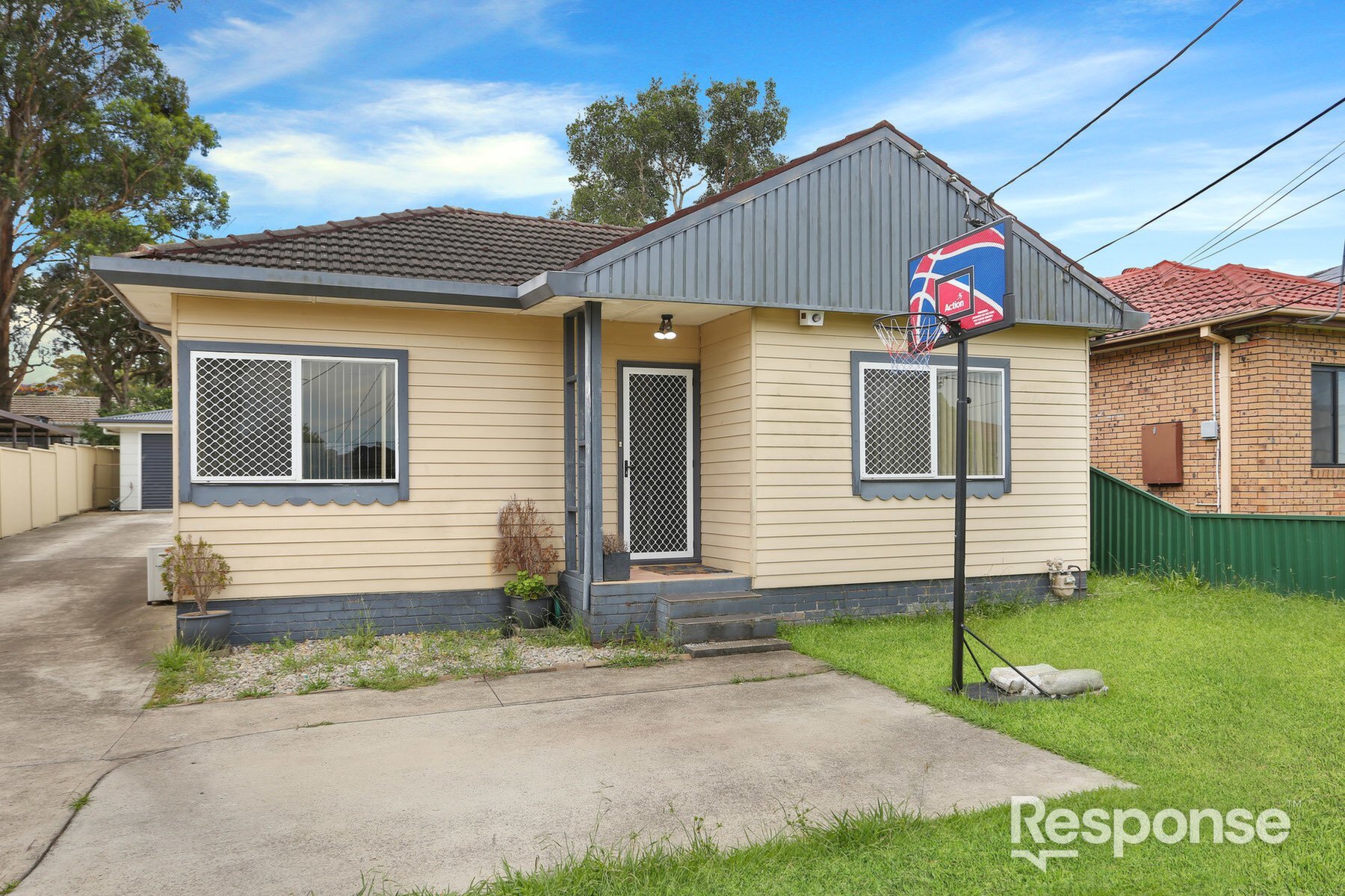 15 Wycombe Street, Doonside Sold by ResponseRE Norwest - image 1