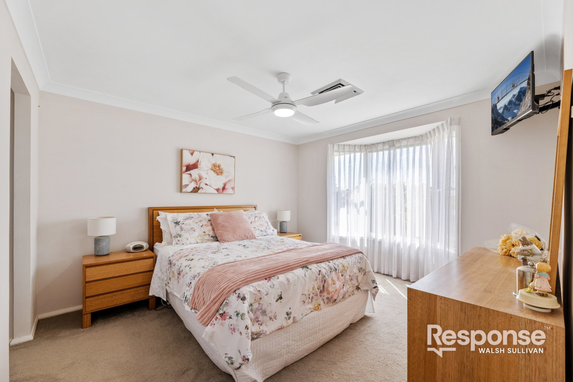 115 Caroline Chisholm Drive, Winston Hills Sold by ResponseRE Walsh Sullivan Northmead - image 1