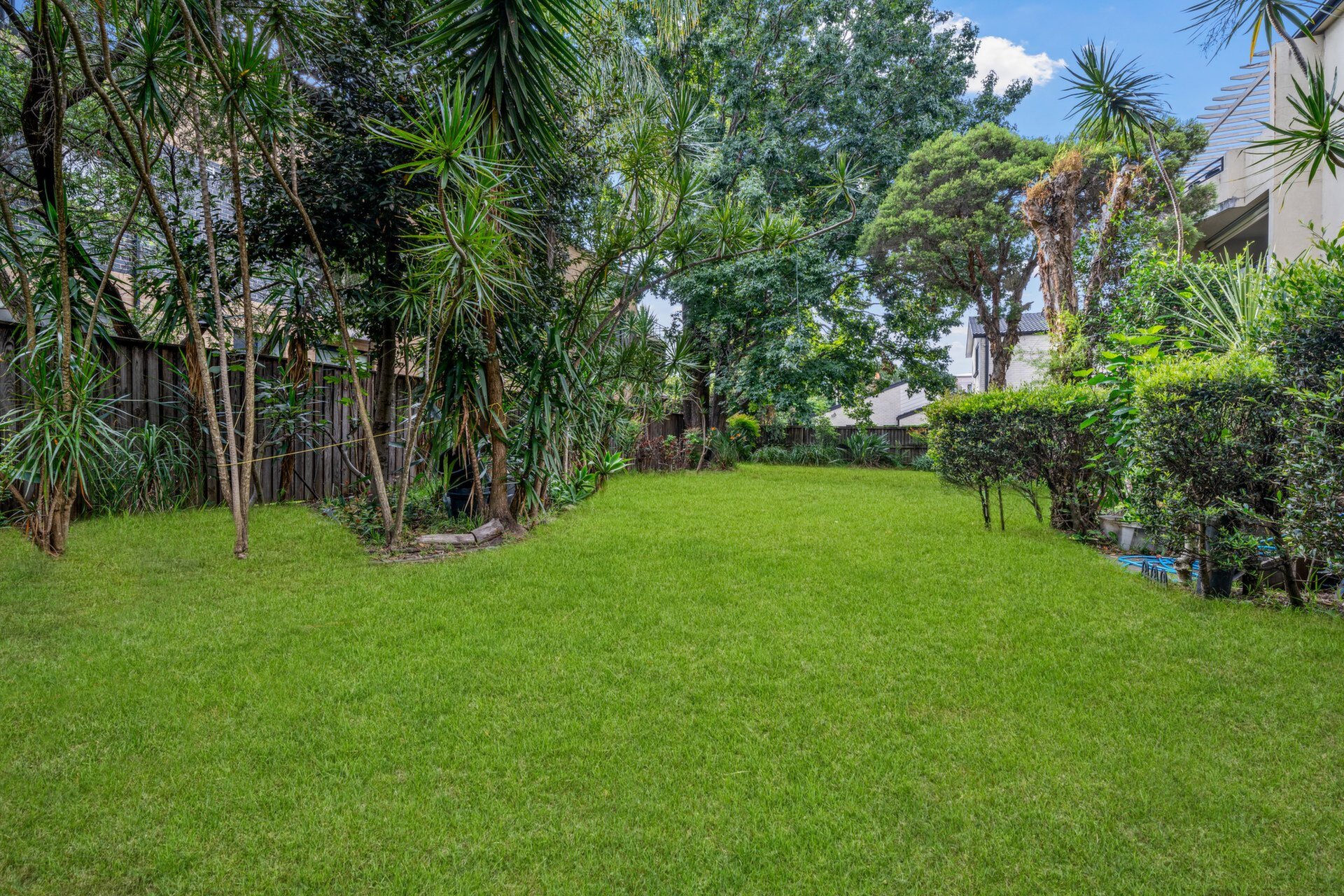 1/26-28 Redbank Road, Northmead Sold by ResponseRE Walsh Sullivan Baulkham Hills - image 1
