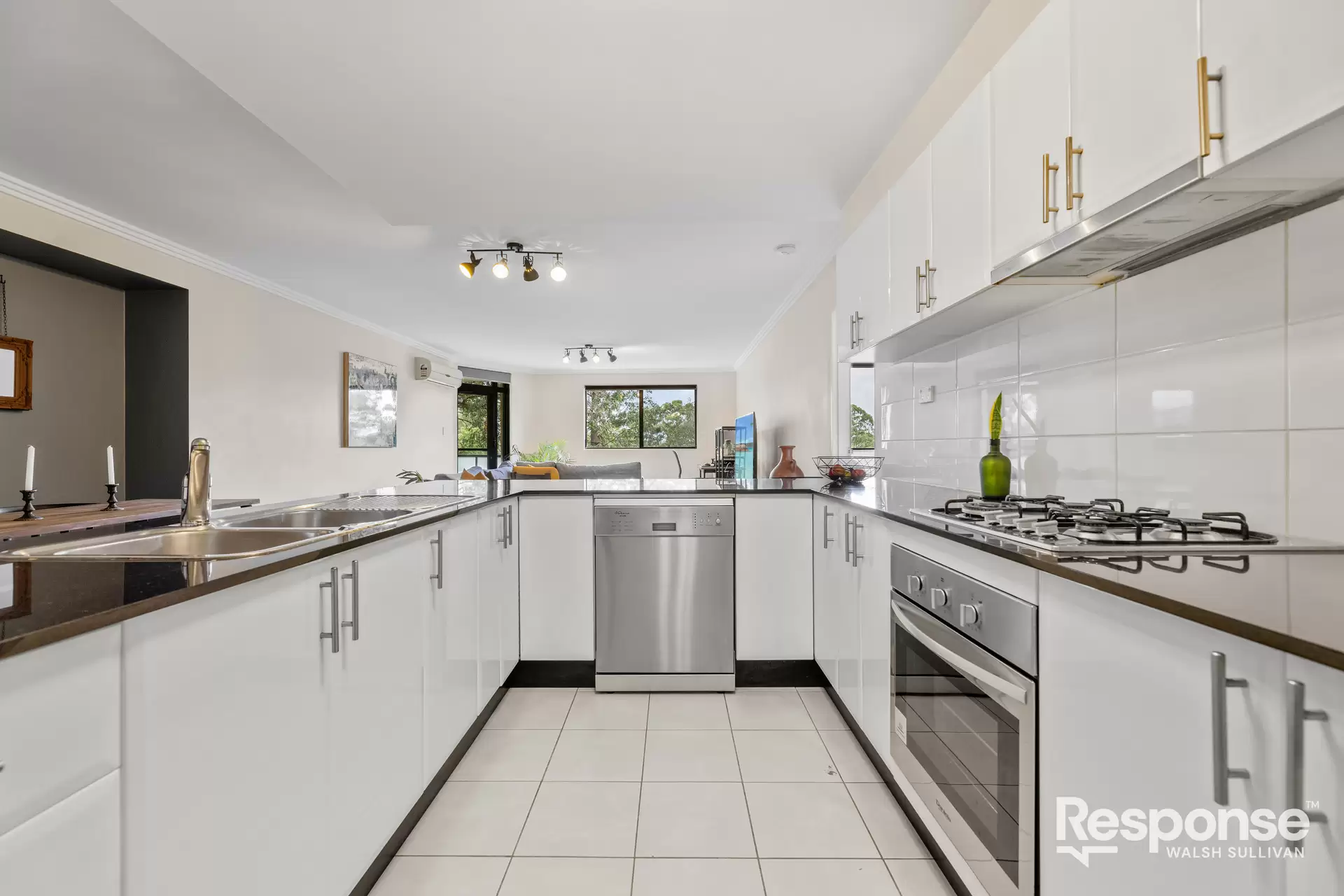 39/40-42 Jenner Street, Baulkham Hills Sold by ResponseRE - image 1