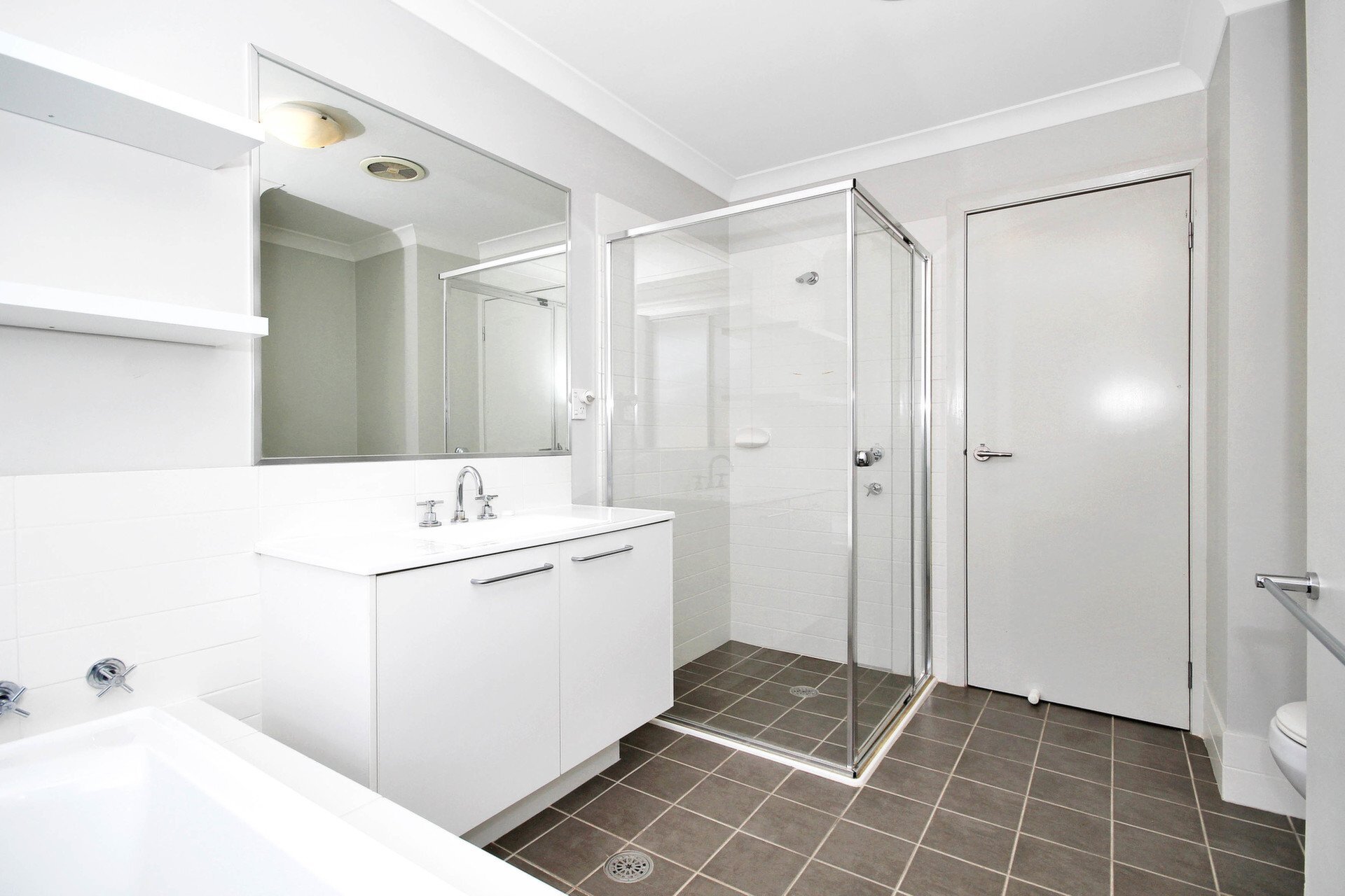 9 Treacy Avenue, Middleton Grange Leased by Response Real Estate Penrith - image 1
