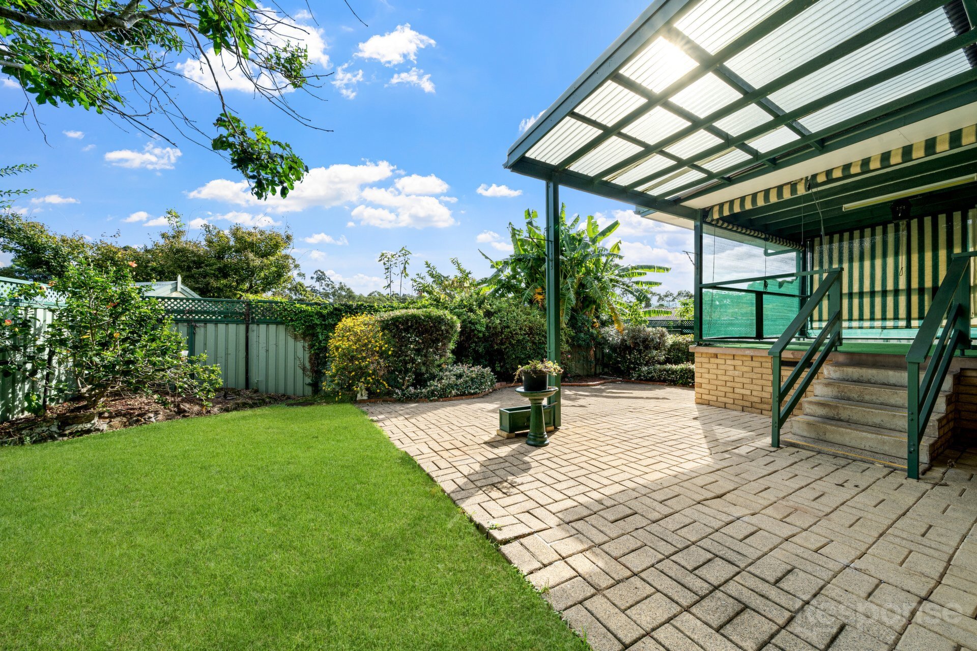 9 Plymouth Crescent, Kings Langley Sold by ResponseRE - image 1