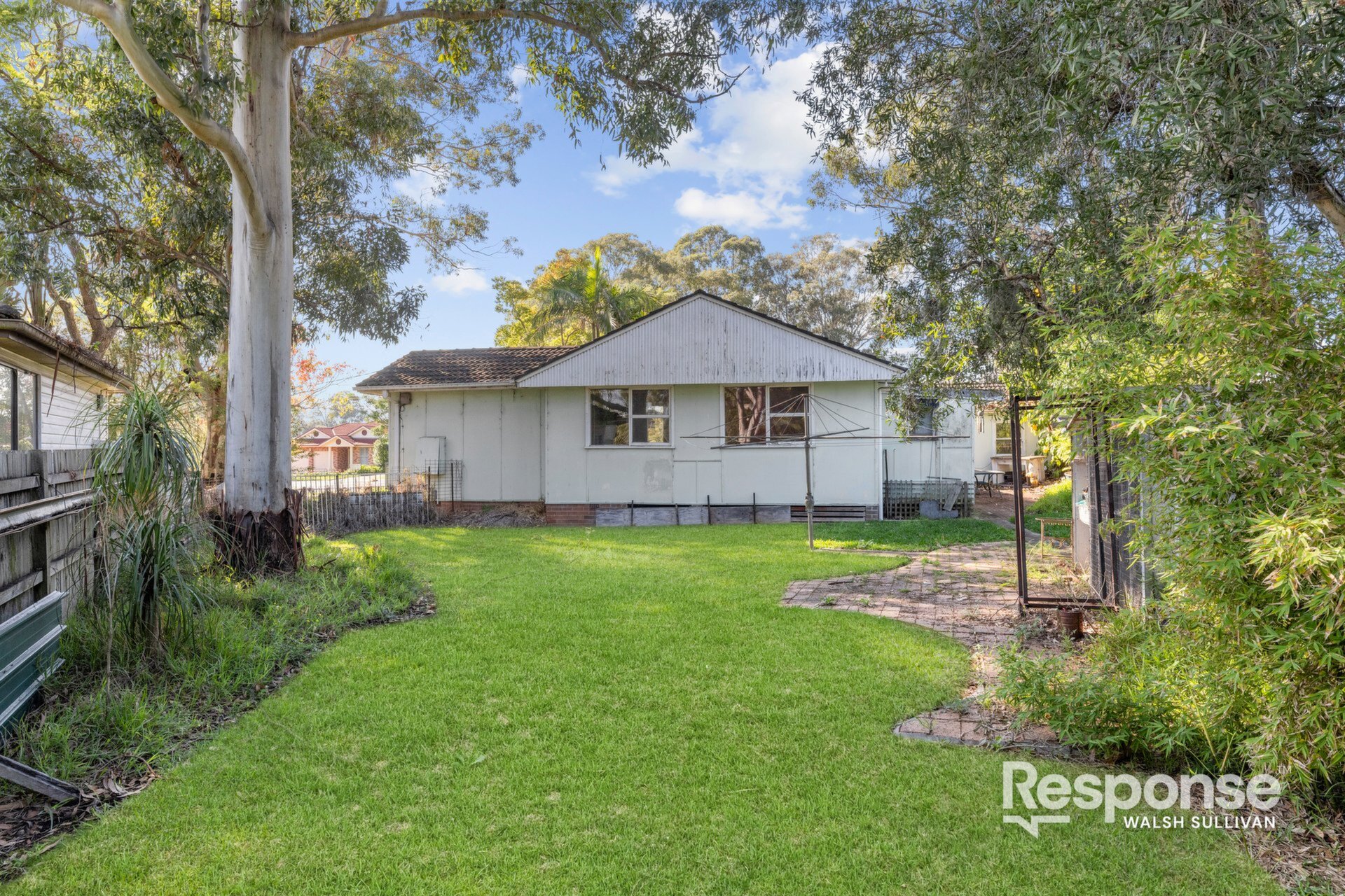 10 Cosimo Street, Toongabbie Sold by ResponseRE Walsh Sullivan Northmead - image 1