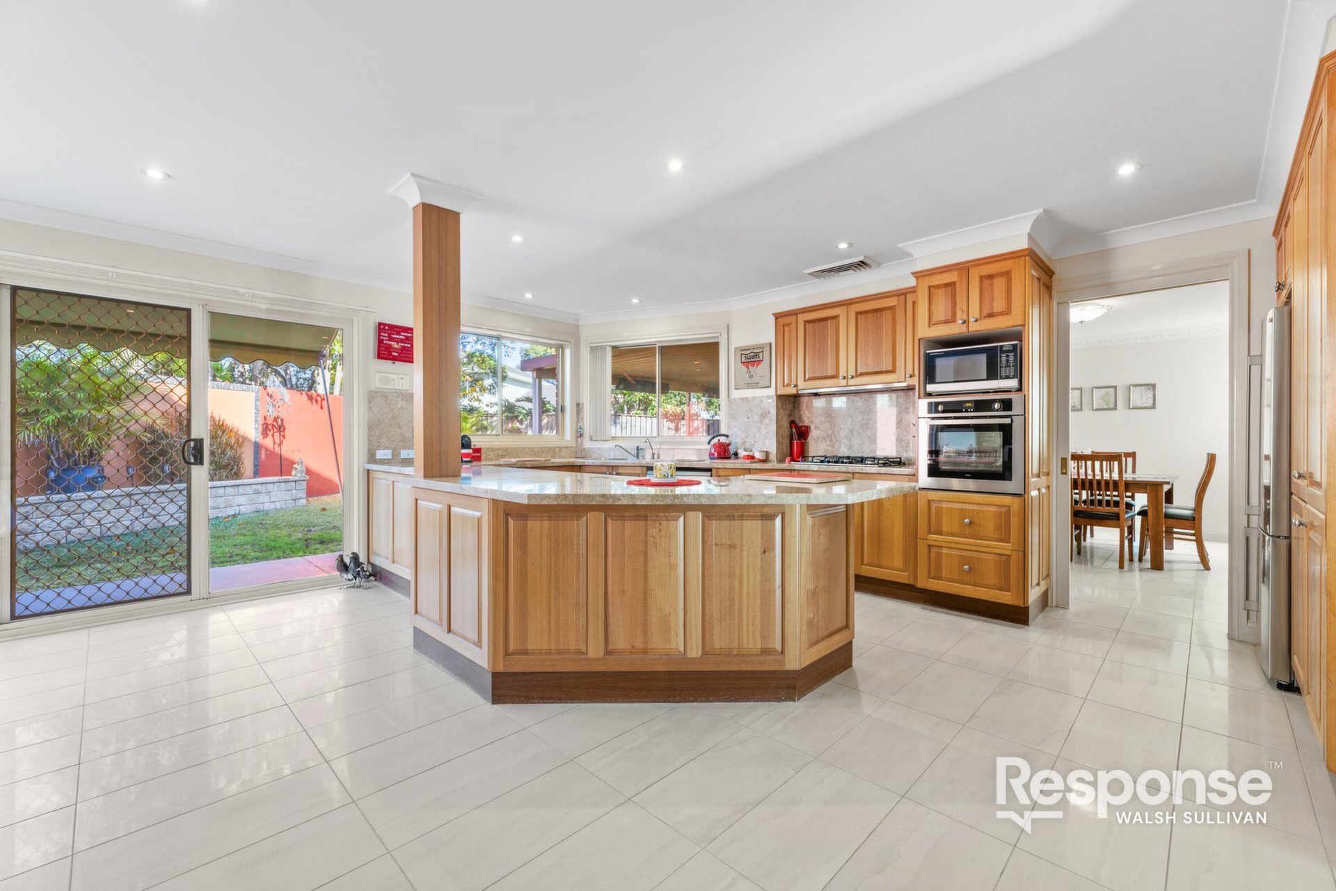 18 Avril Court, Kellyville Sold by ResponseRE Walsh Sullivan Northmead - image 1