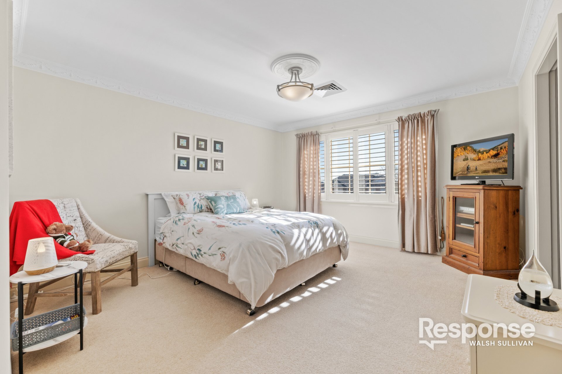 18 Avril Court, Kellyville Sold by ResponseRE Walsh Sullivan Northmead - image 1