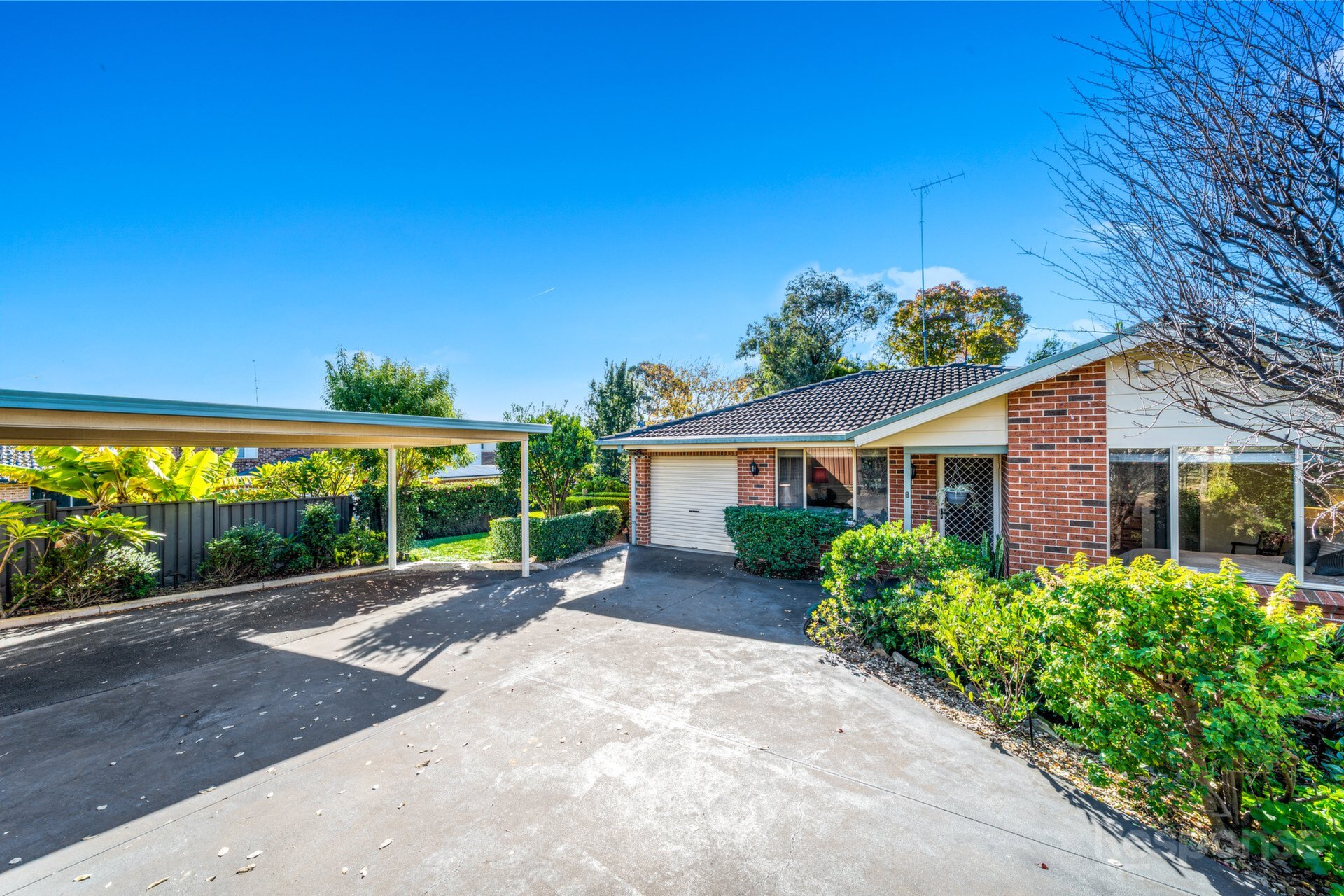 8 Amron Place, Acacia Gardens Sold by ResponseRE - image 1