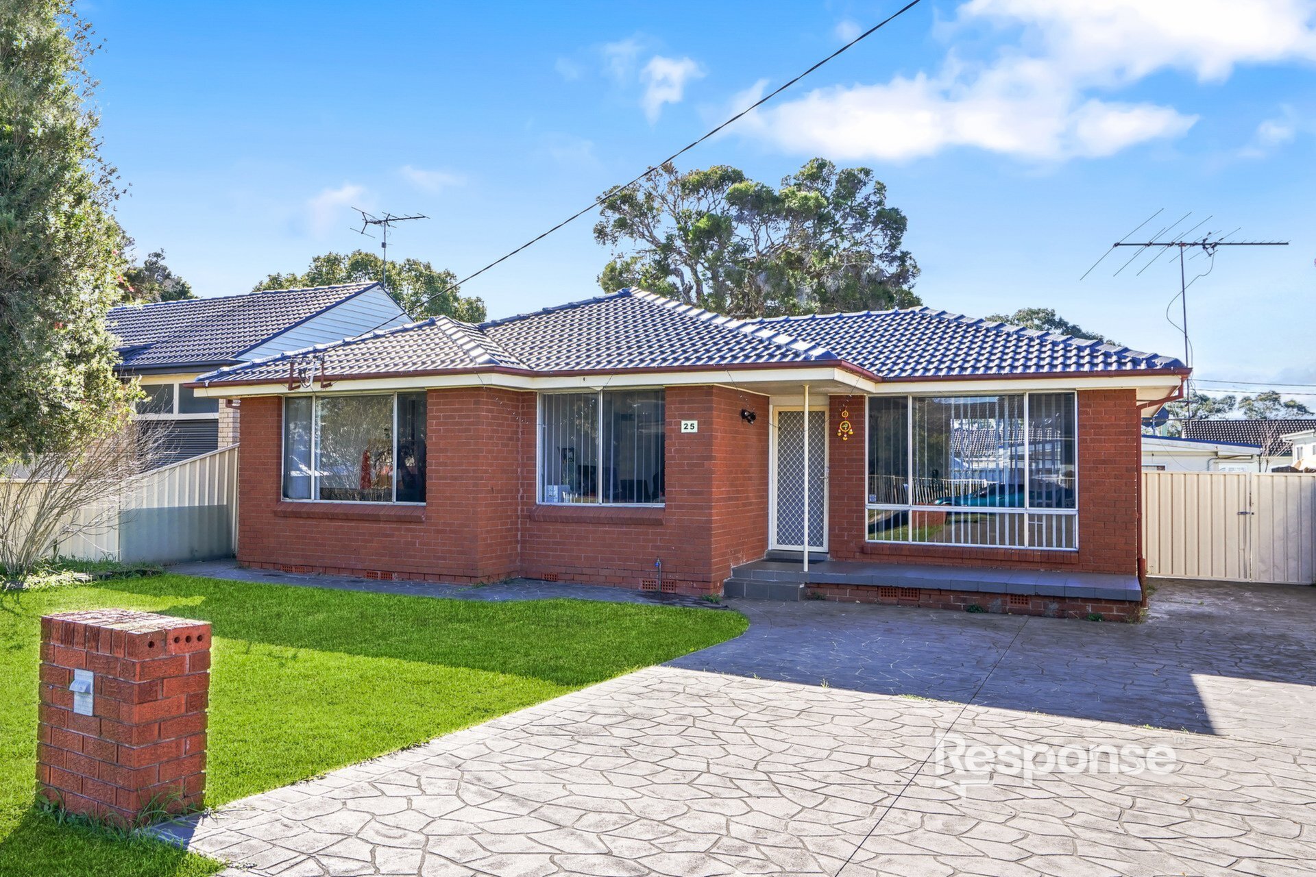 25 Ball Street, Colyton Sold by ResponseRE - image 1