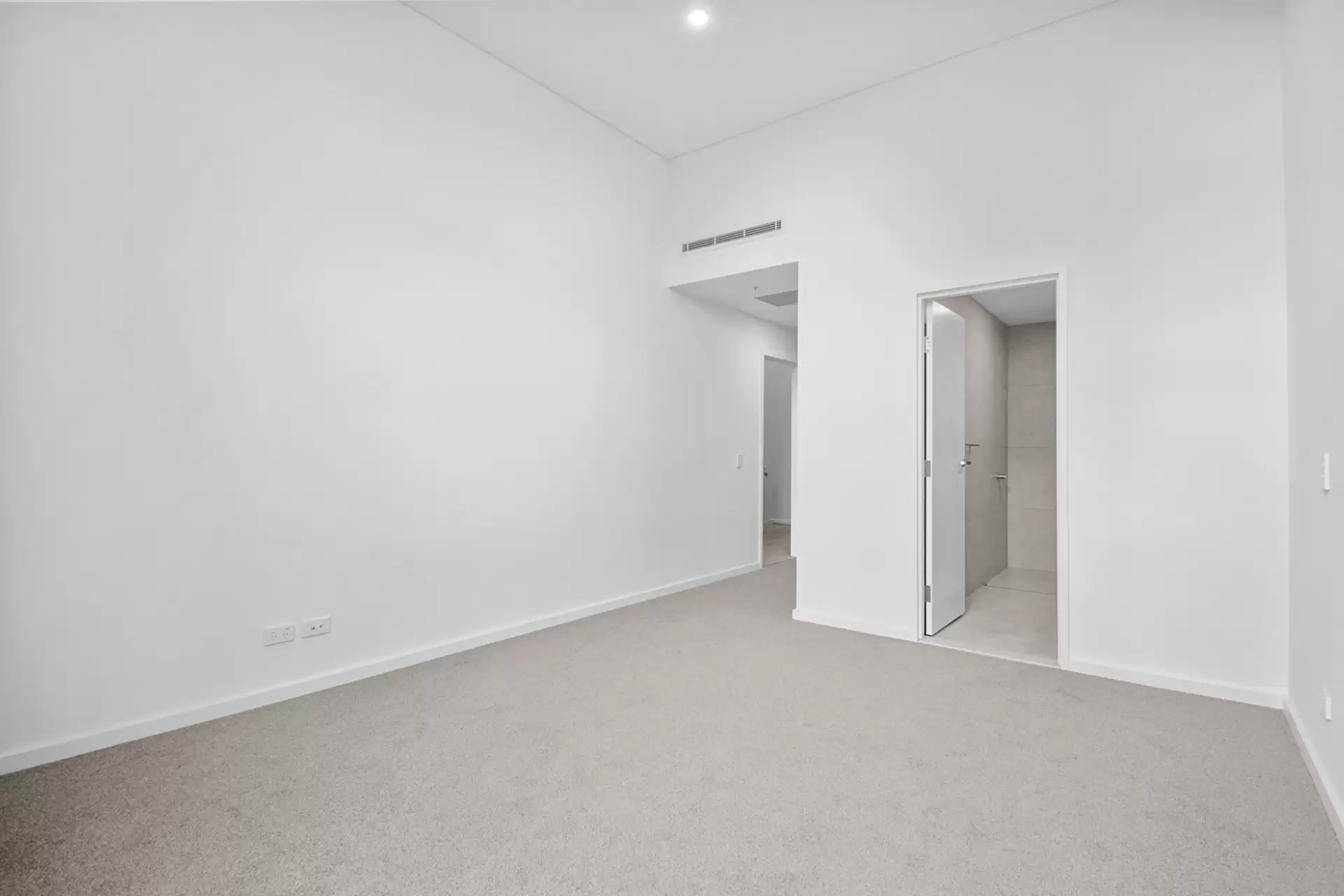 LG03/8 Garthowen Crescent, Castle Hill Sold by ResponseRE Walsh Sullivan Baulkham Hills - image 1