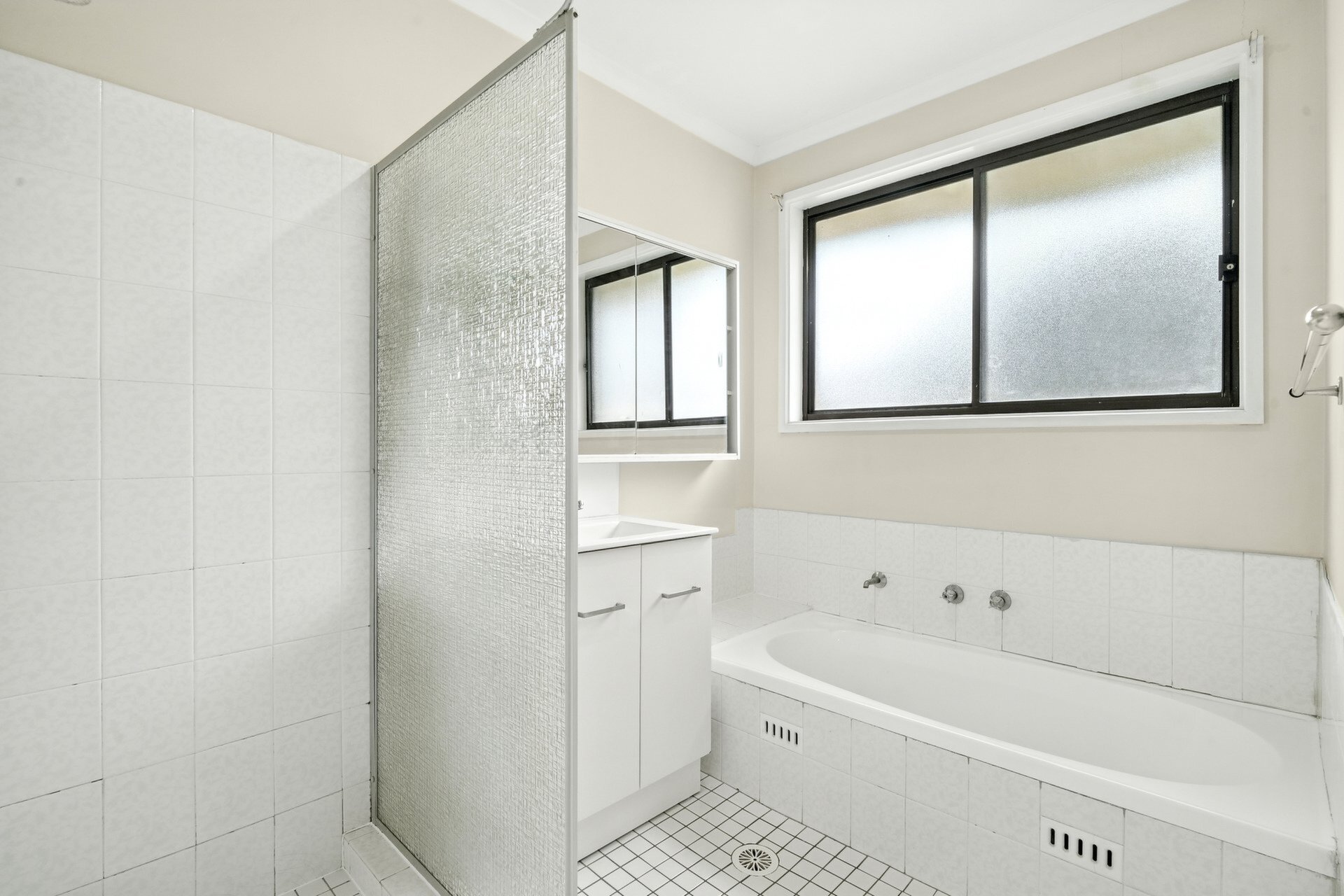 43 Lewis Road, Cambridge Gardens Leased by Response Real Estate Penrith - image 1