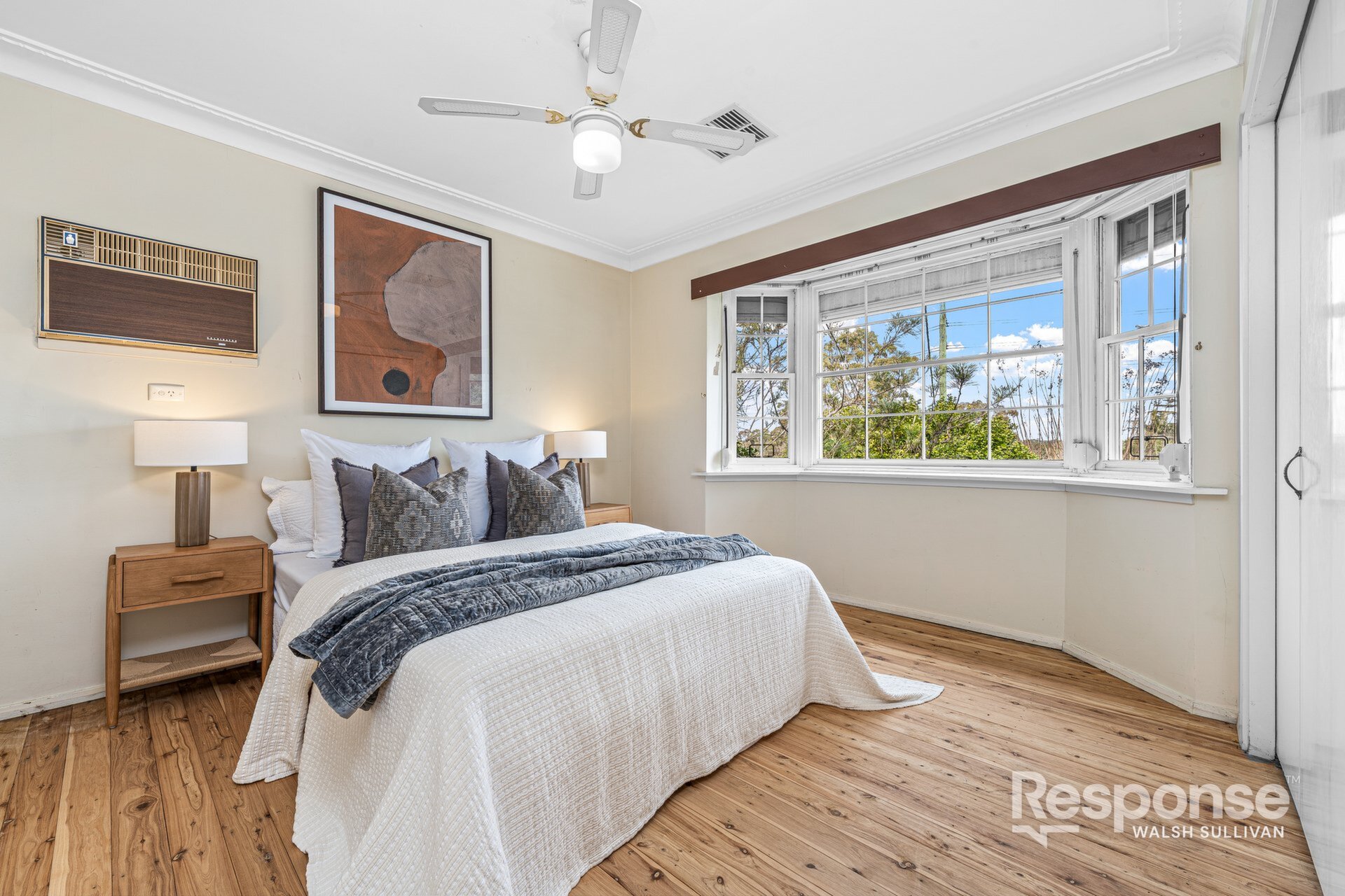 56 Rebecca Parade, Winston Hills Sold by ResponseRE Walsh Sullivan Northmead - image 1
