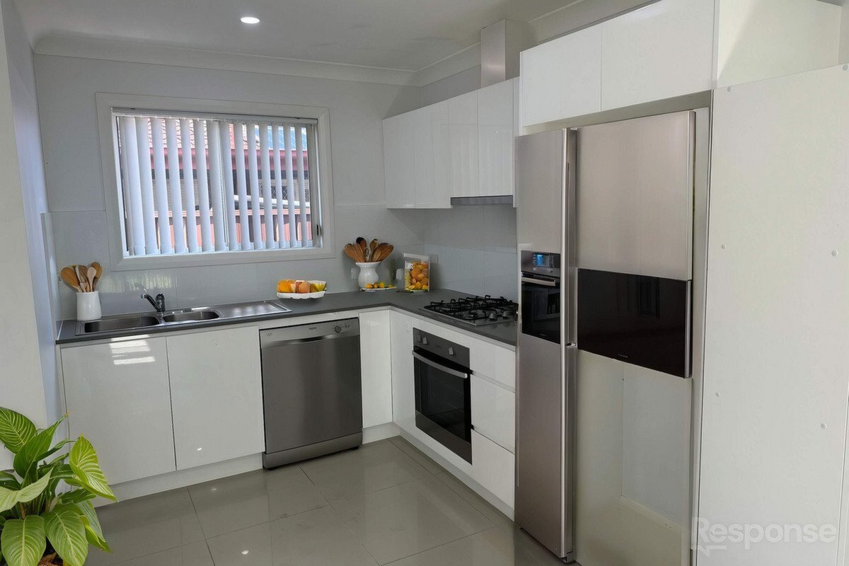 92A Hoyle Drive, Dean Park Leased by ResponseRE Norwest - image 1