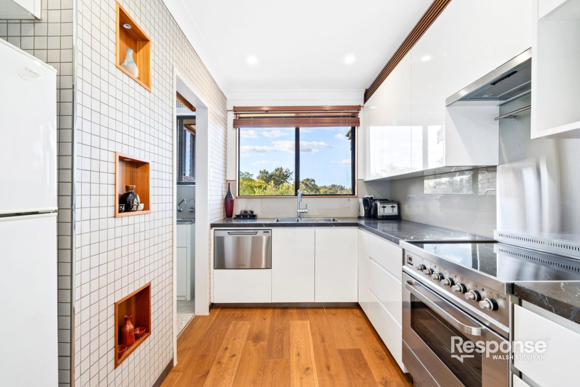 14/321 Windsor Road, Baulkham Hills Leased by ResponseRE Walsh Sullivan Northmead - image 1