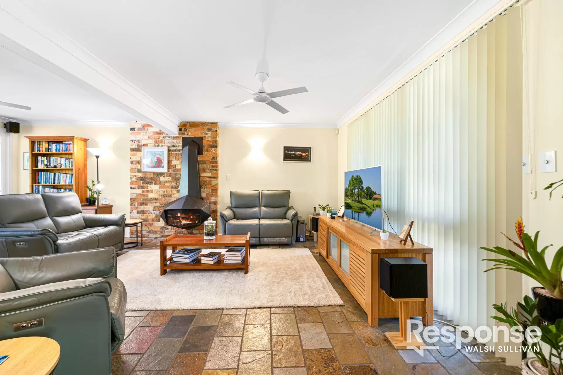 2 Bambara Place, Baulkham Hills Sold by ResponseRE Walsh Sullivan Northmead - image 1