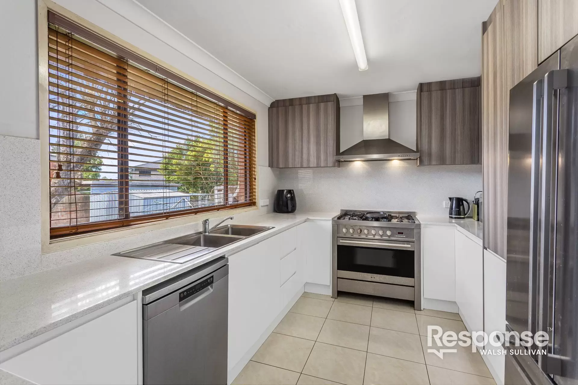 76 Junction Road, Winston Hills Sold by ResponseRE Walsh Sullivan Baulkham Hills - image 1
