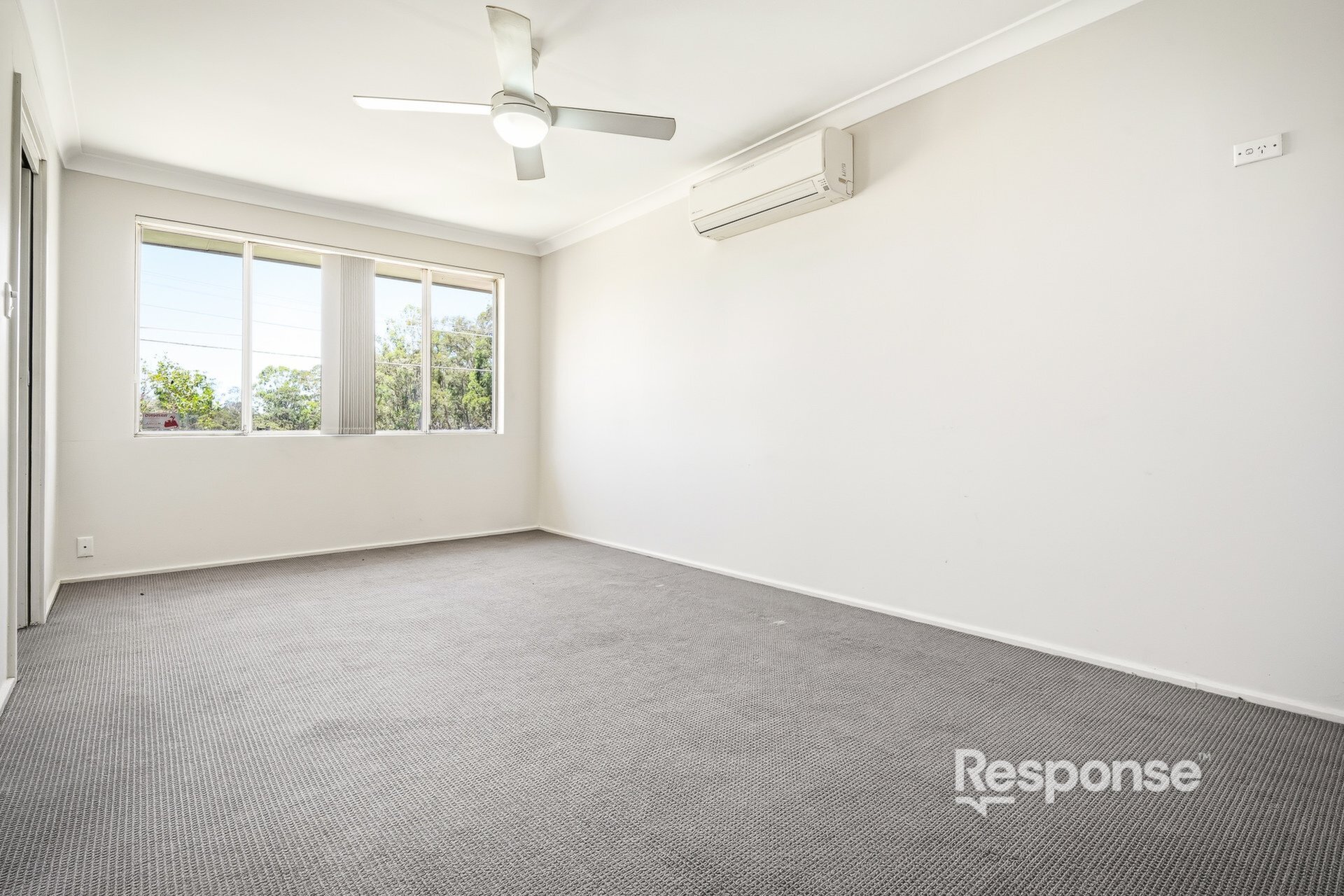 3 Harrow Road, Cambridge Park Sold by ResponseRE - image 1