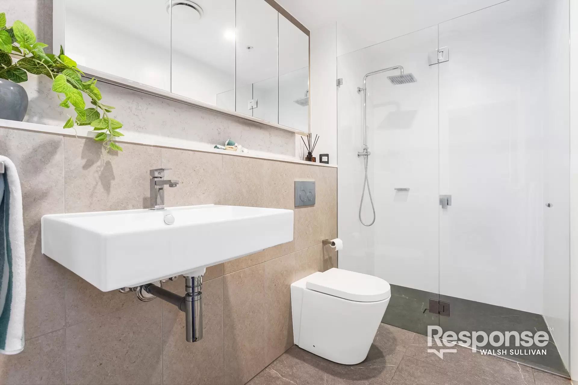 402/3B Schofields Farm Road, Tallawong Sold by ResponseRE Walsh Sullivan Northmead - image 1