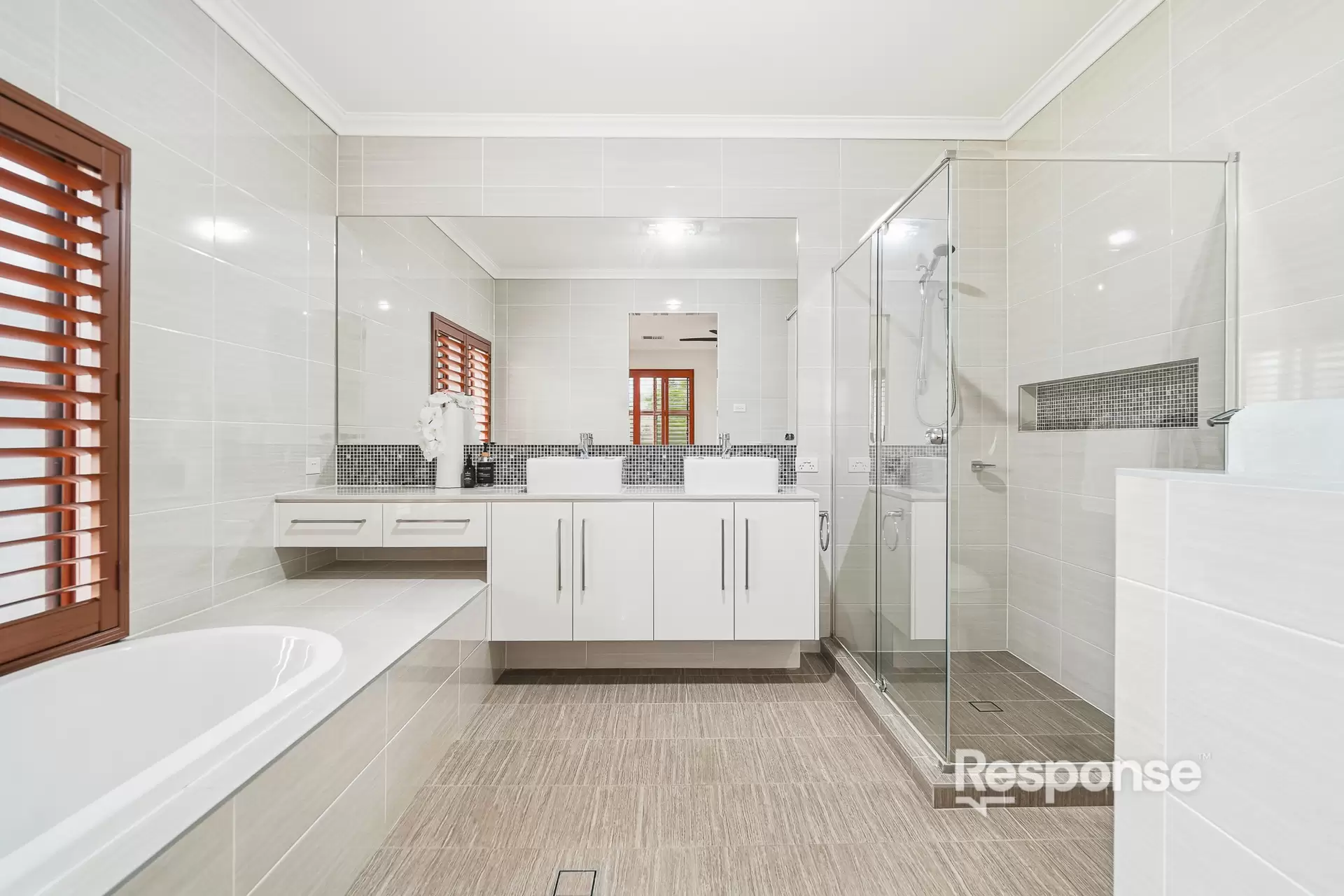 19 Tango Close, Jordan Springs Sold by ResponseRE - image 1