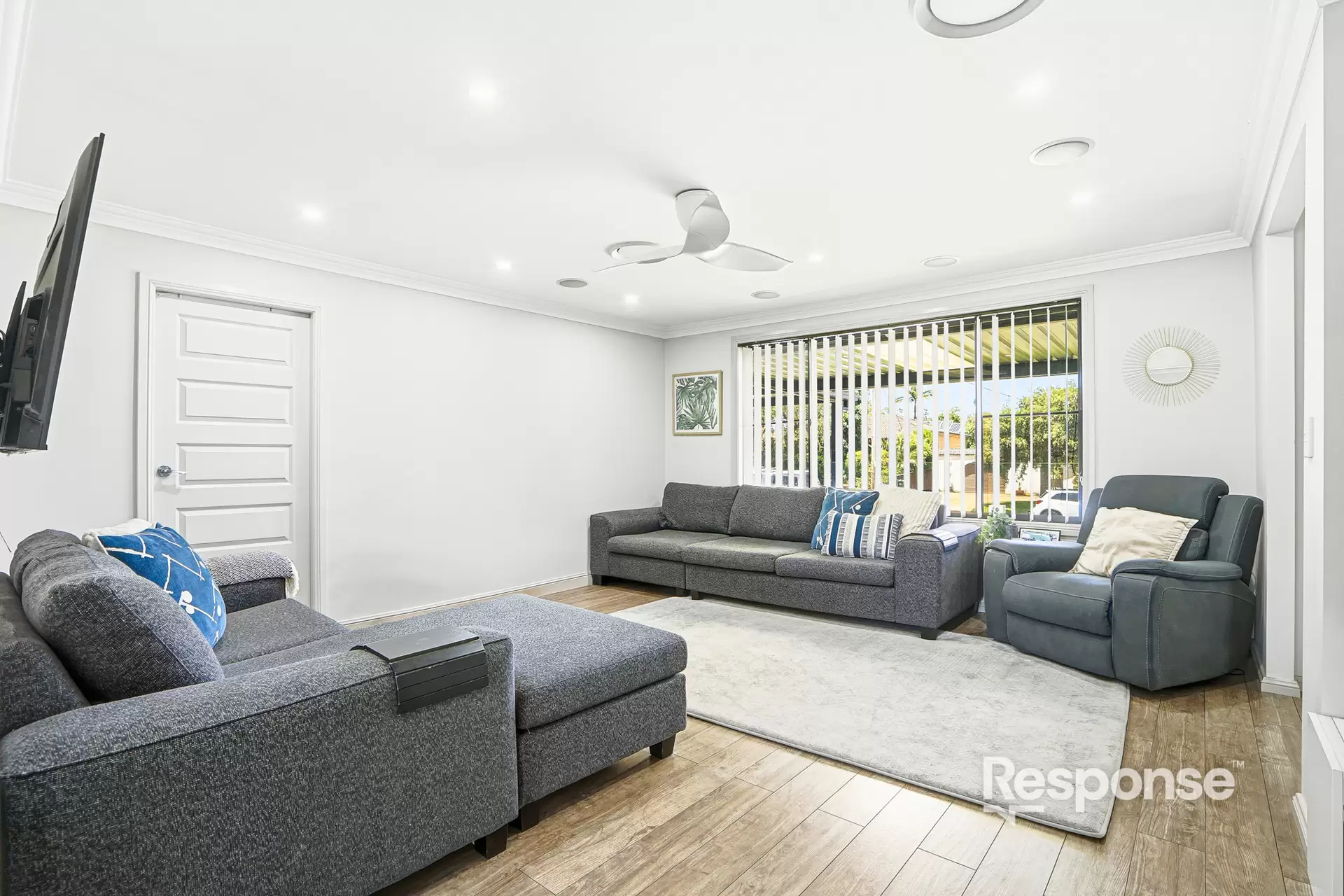 11 Grassmere Avenue, South Penrith Sold by Response Real Estate Penrith - image 1