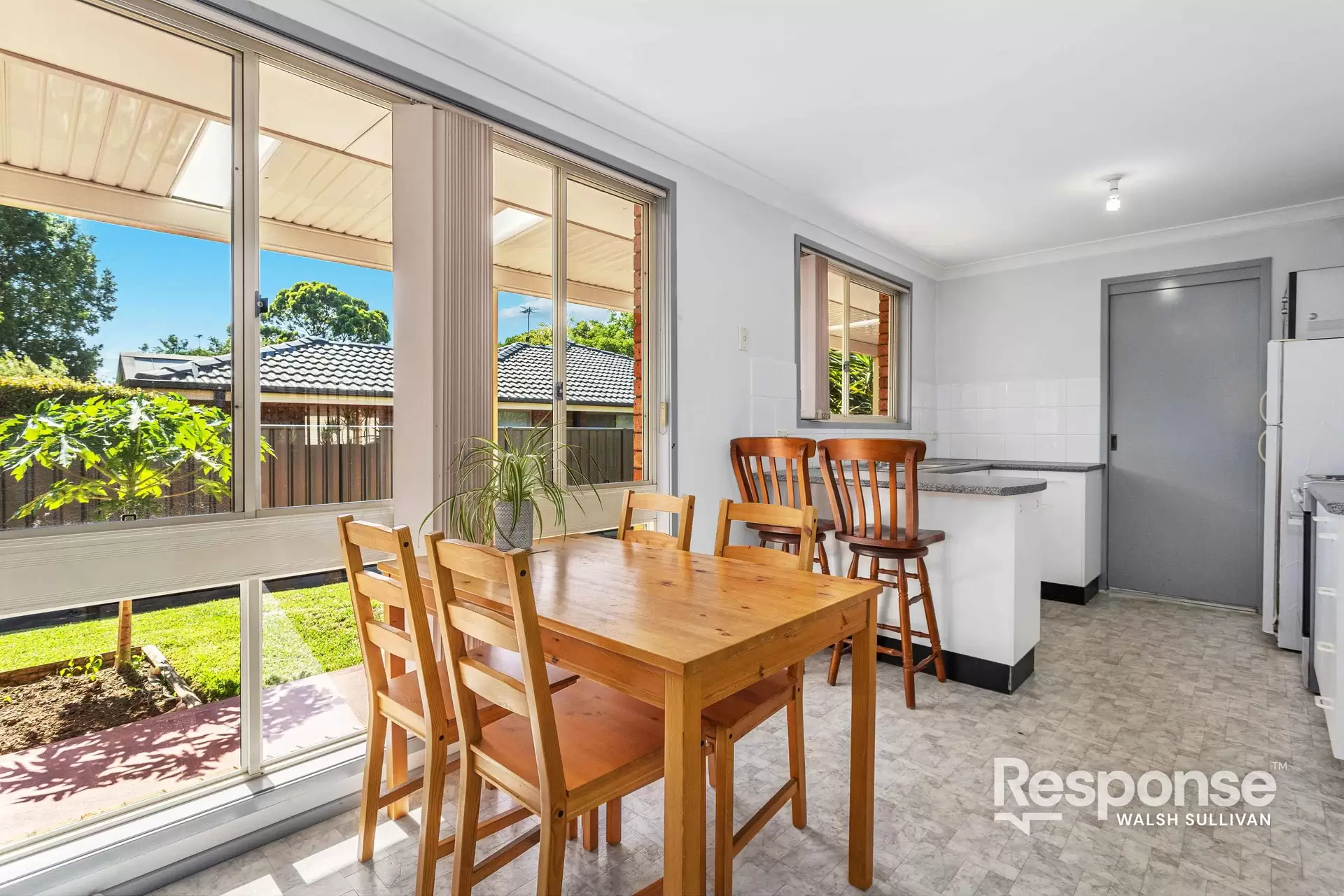 8 Osbert Place, Acacia Gardens Sold by ResponseRE Walsh Sullivan Northmead - image 1