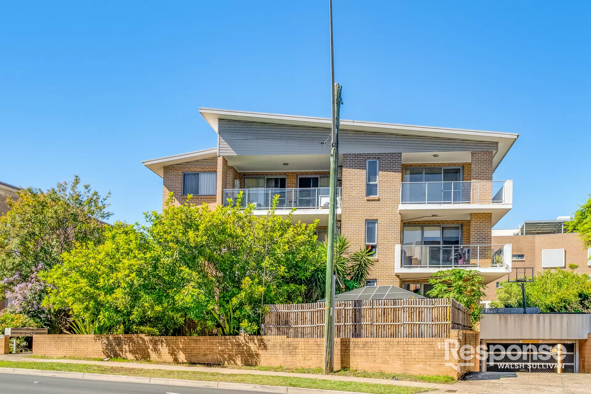 8/8-10 Darcy Road, Westmead Sold by ResponseRE Walsh Sullivan Baulkham Hills - image 1