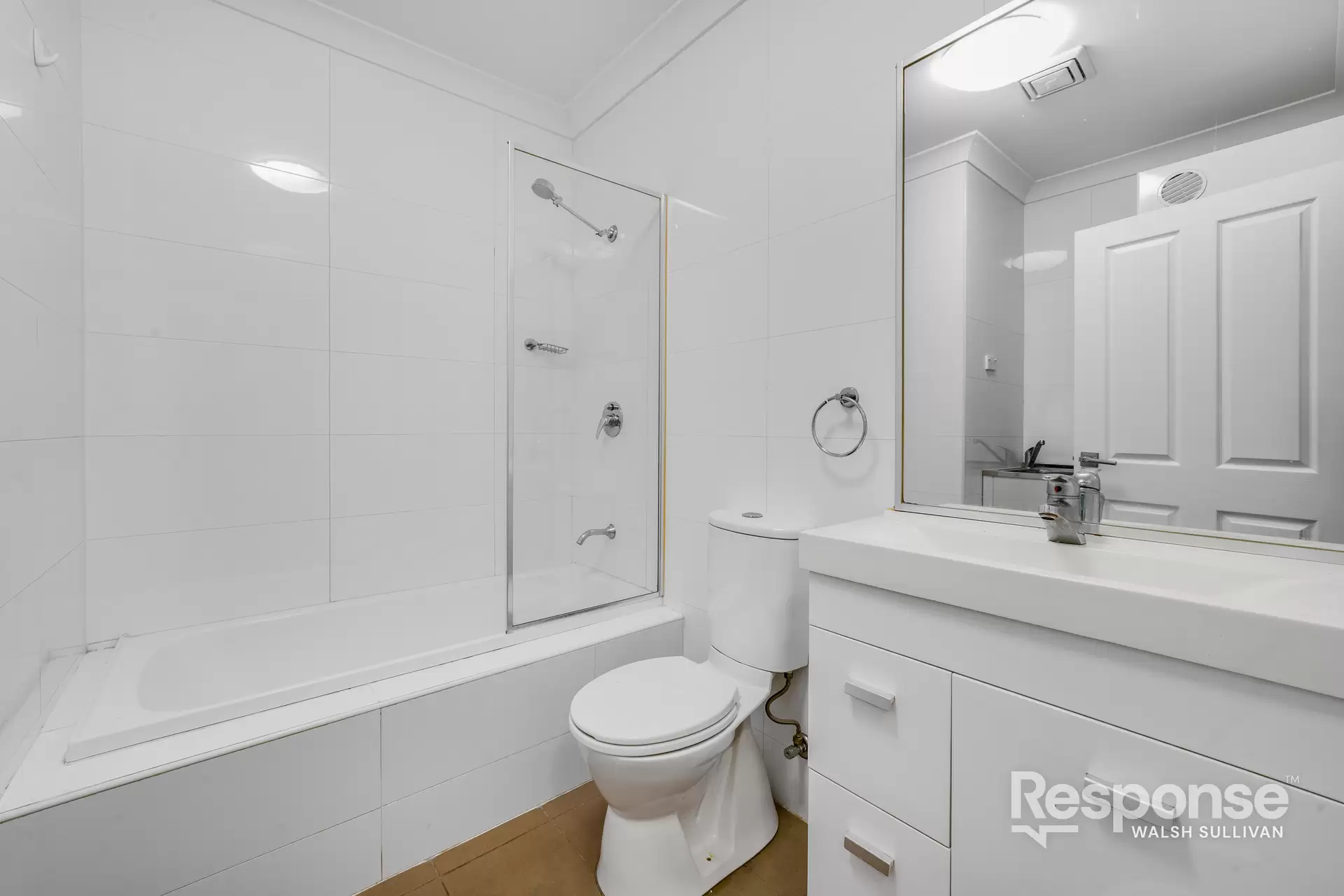 8/8-10 Darcy Road, Westmead Sold by ResponseRE Walsh Sullivan Baulkham Hills - image 1