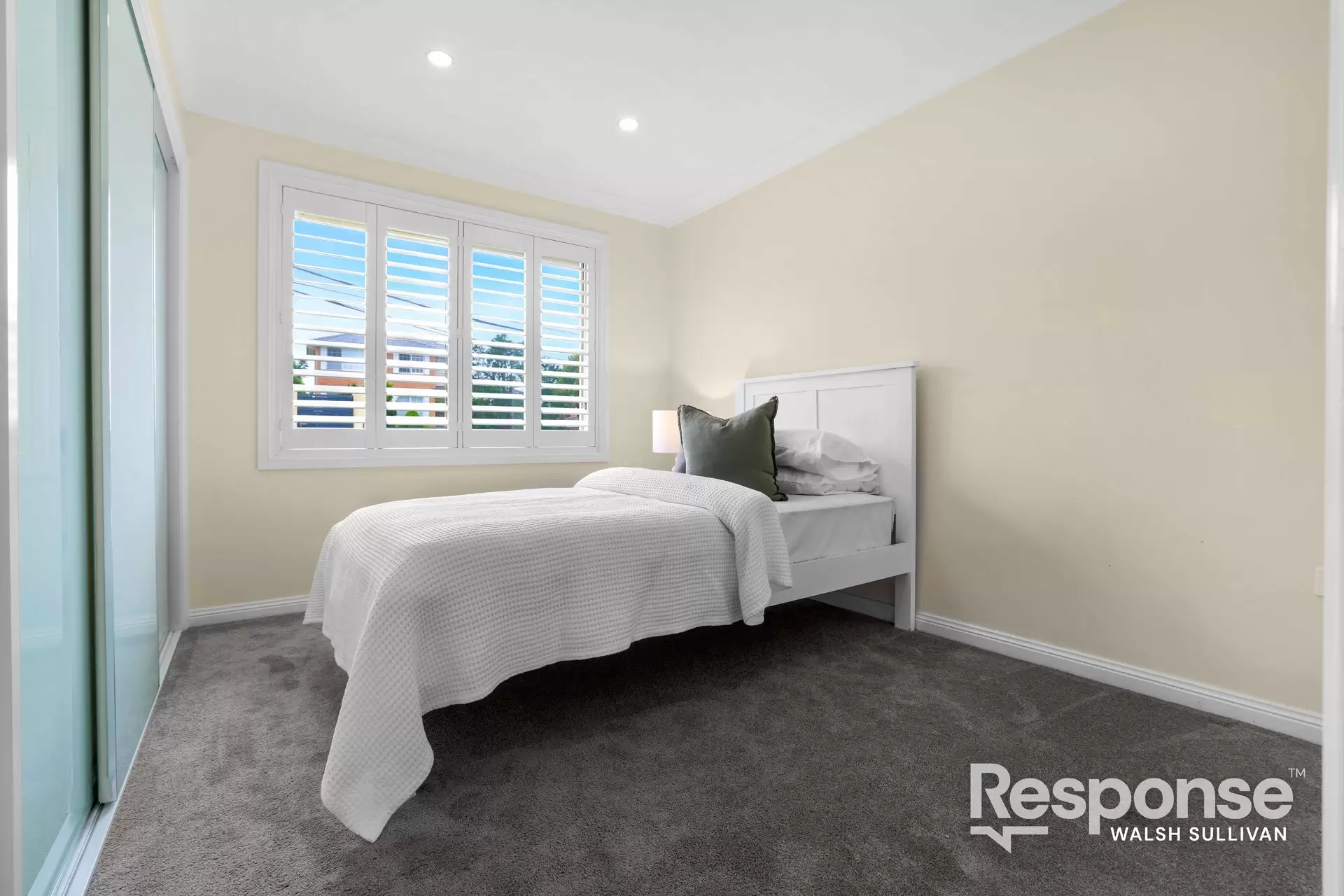 6 Rutland Avenue, Baulkham Hills Sold by ResponseRE Walsh Sullivan Baulkham Hills - image 1