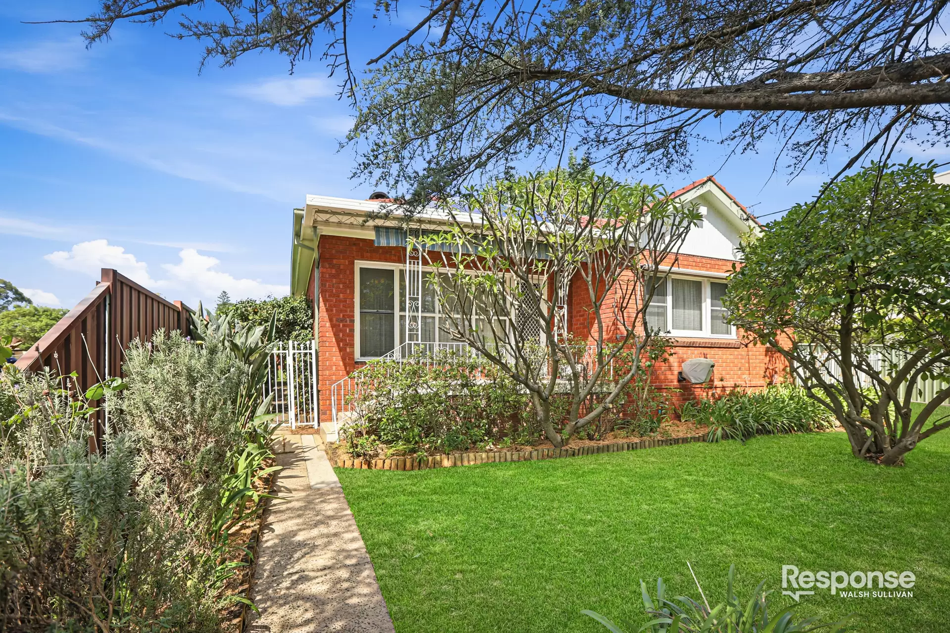 61 Bogalara Road, Old Toongabbie Sold by ResponseRE Walsh Sullivan Northmead - image 1