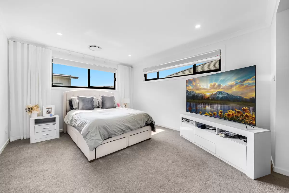 150 Valletta Drive, Gables Sold by ResponseRE Norwest - image 1