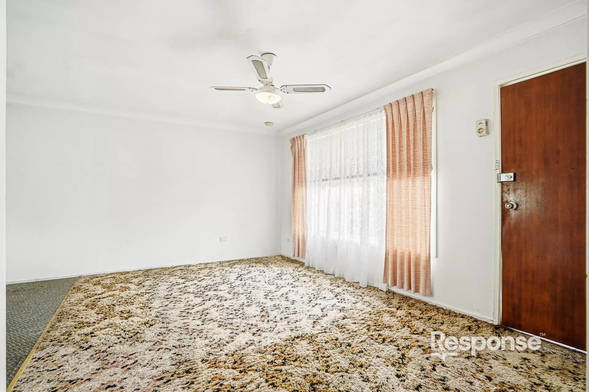 25 Gladswood Avenue, South Penrith Sold by ResponseRE - image 1