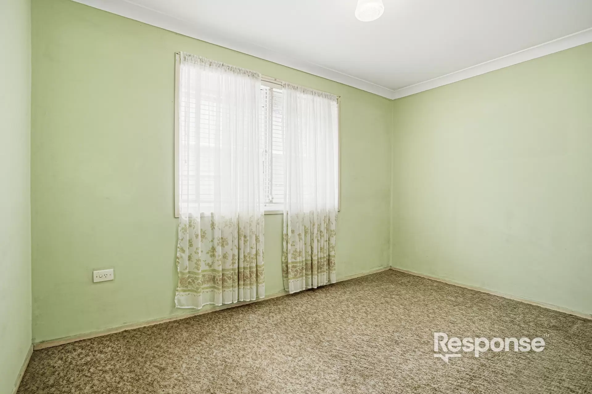 25 Gladswood Avenue, South Penrith Sold by ResponseRE - image 1