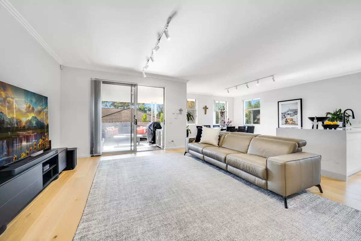 10/17-19 Hutchison Avenue, Kellyville Sold by ResponseRE Norwest - image 1