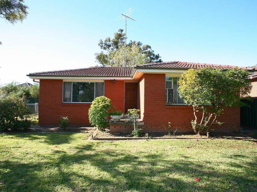25 Tichborne Drive, Quakers Hill Sold by ResponseRE Norwest - image 1