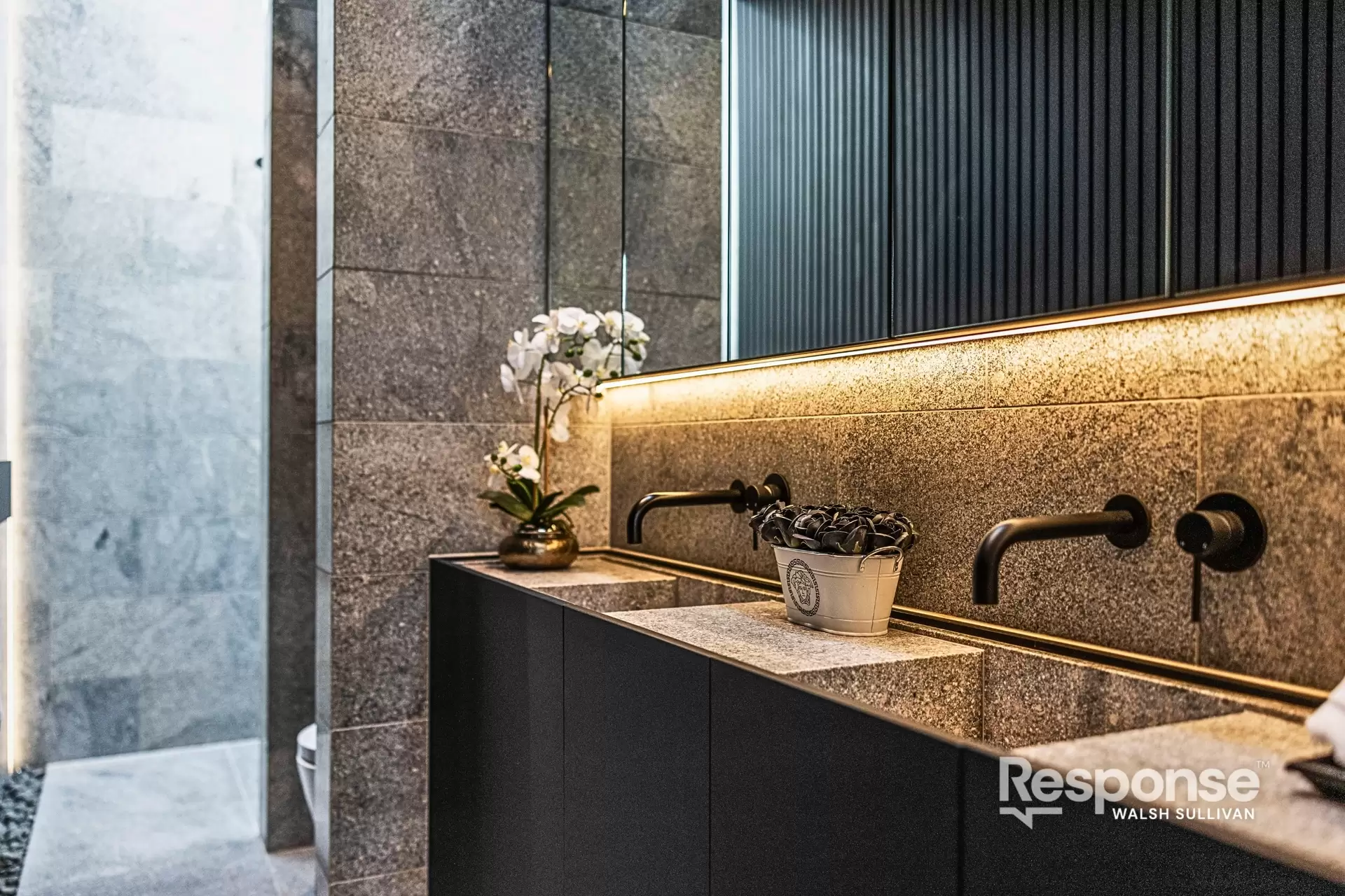 32A Copenhagen Street, Box Hill For Sale by ResponseRE Walsh Sullivan Northmead - image 1