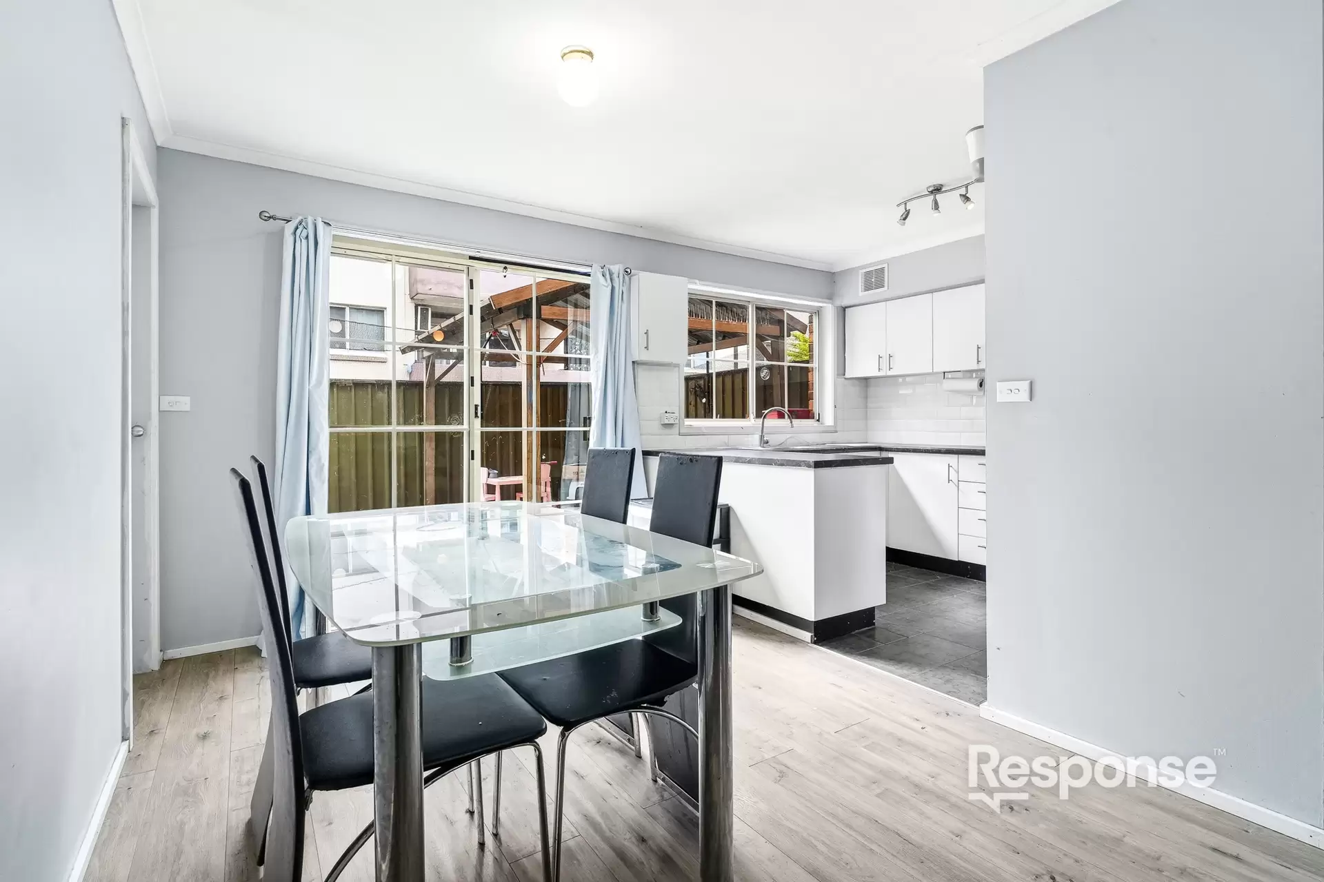 4/57-59 King Street, Penrith Sold by Response Real Estate Penrith - image 1