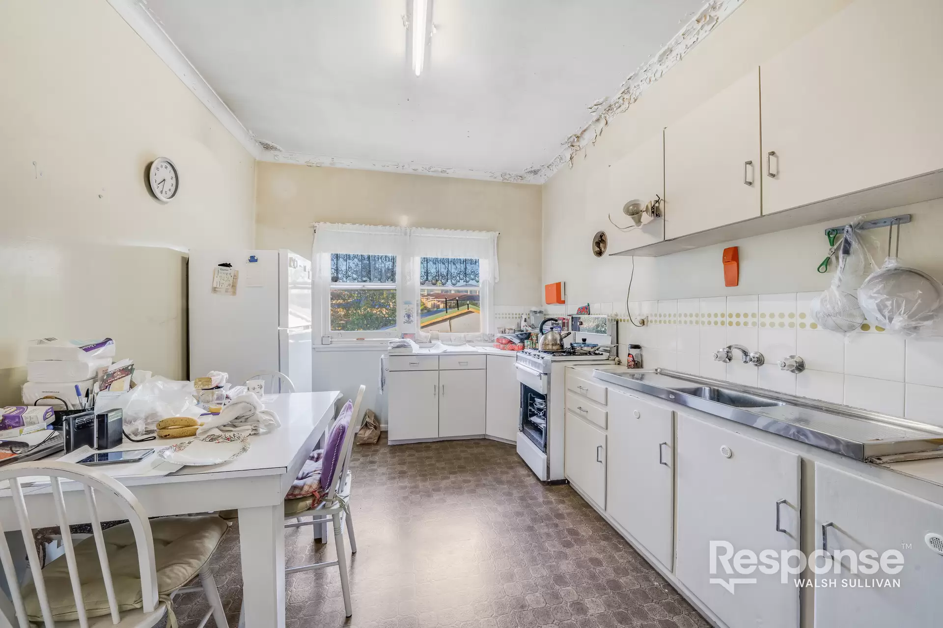 10 Birtles Avenue, Pendle Hill Sold by ResponseRE Walsh Sullivan Northmead - image 1