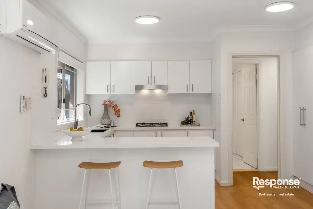 11 Caversham Court, Cherrybrook Sold by ResponseRE Walsh Sullivan Baulkham Hills - image 1