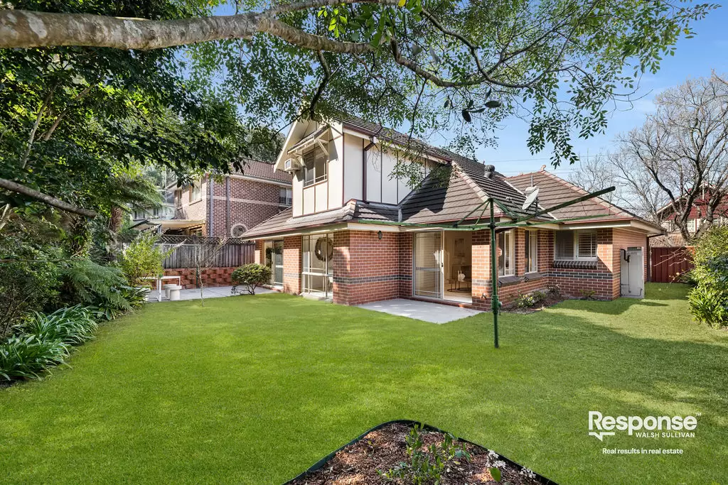 11 Caversham Court, Cherrybrook Sold by ResponseRE Walsh Sullivan Baulkham Hills - image 1