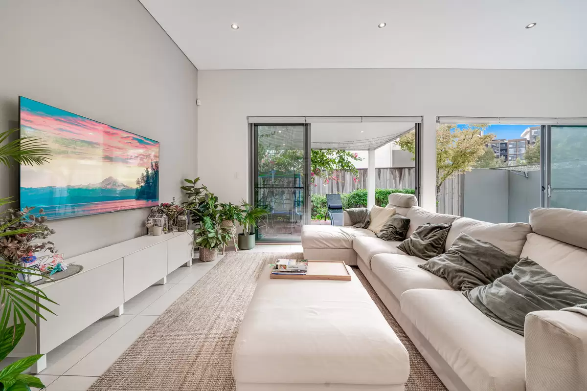 34 Solent Circuit, Norwest For Sale by ResponseRE Norwest - image 1