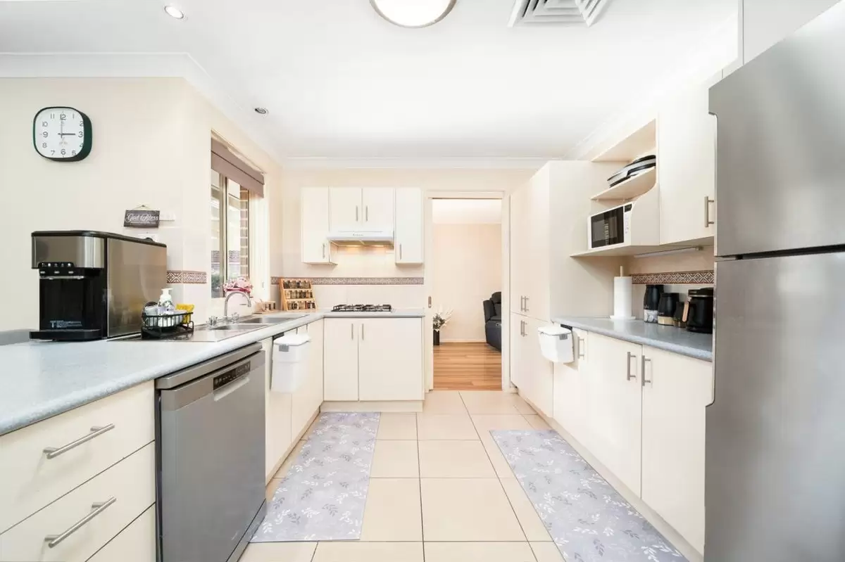 10 Majestic Drive, Stanhope Gardens For Lease by ResponseRE Norwest - image 1