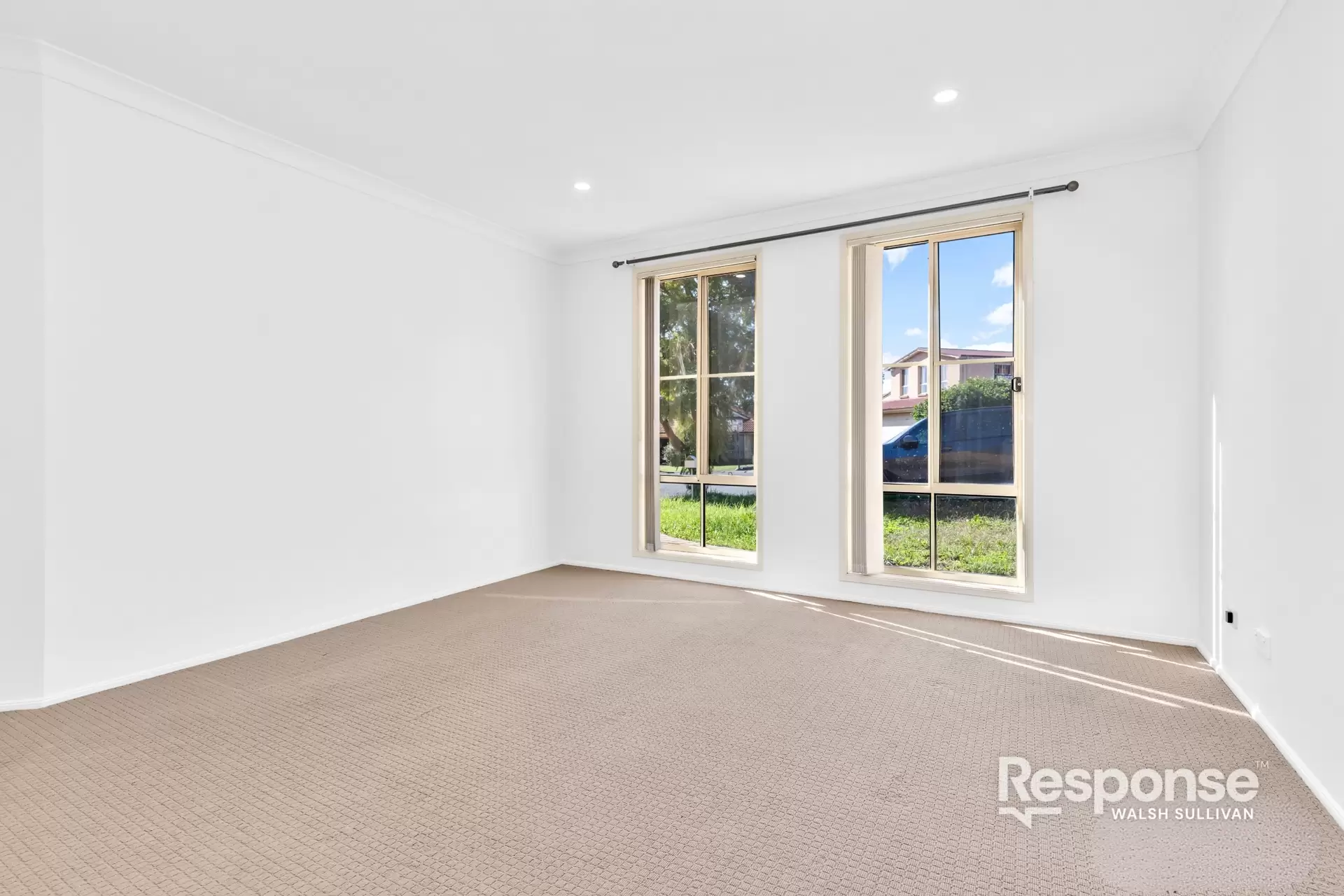 1 Mazari Grove, Stanhope Gardens For Lease by ResponseRE - image 1
