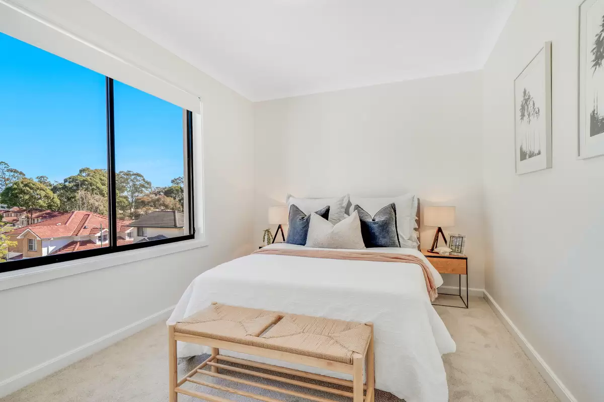 3 Valadon Place, Norwest Sold by ResponseRE - image 1