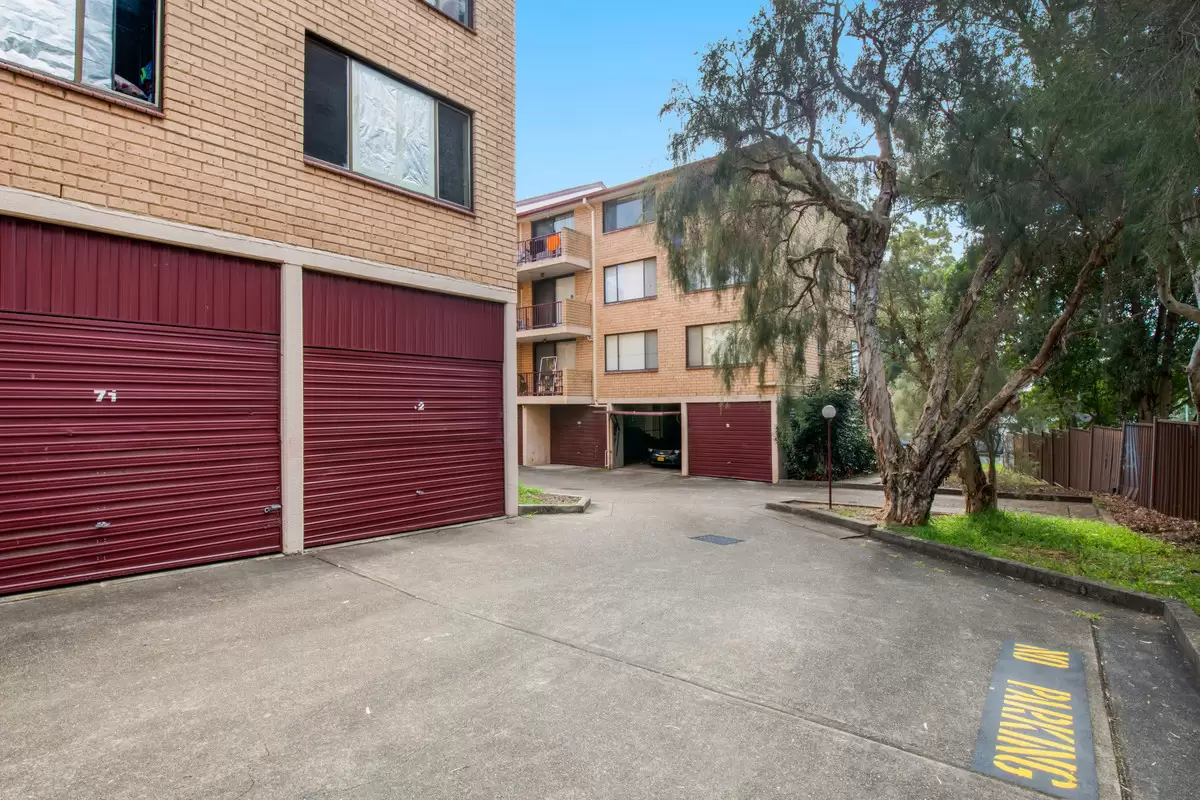 72/25 Mantaka Street, Blacktown Sold by ResponseRE - image 1