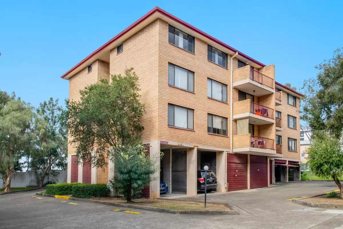 72/25 Mantaka Street, Blacktown Sold by ResponseRE - image 1