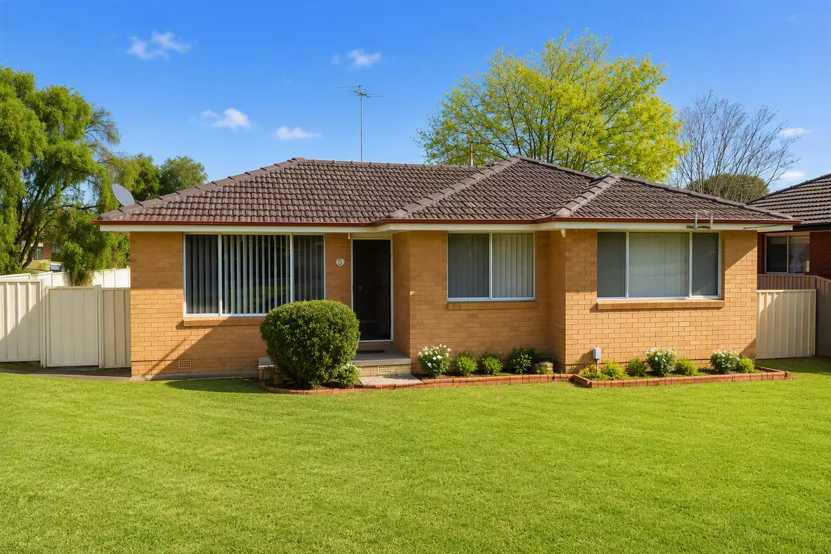 5 Mazepa Avenue, South Penrith Leased by ResponseRE - image 1