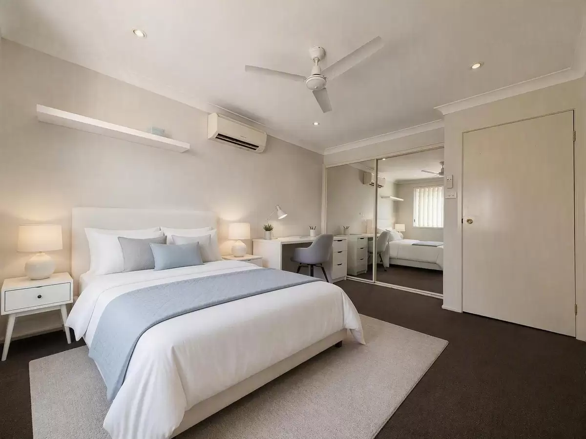 2/213-215 Quakers Road, Quakers Hill Leased by ResponseRE - image 1