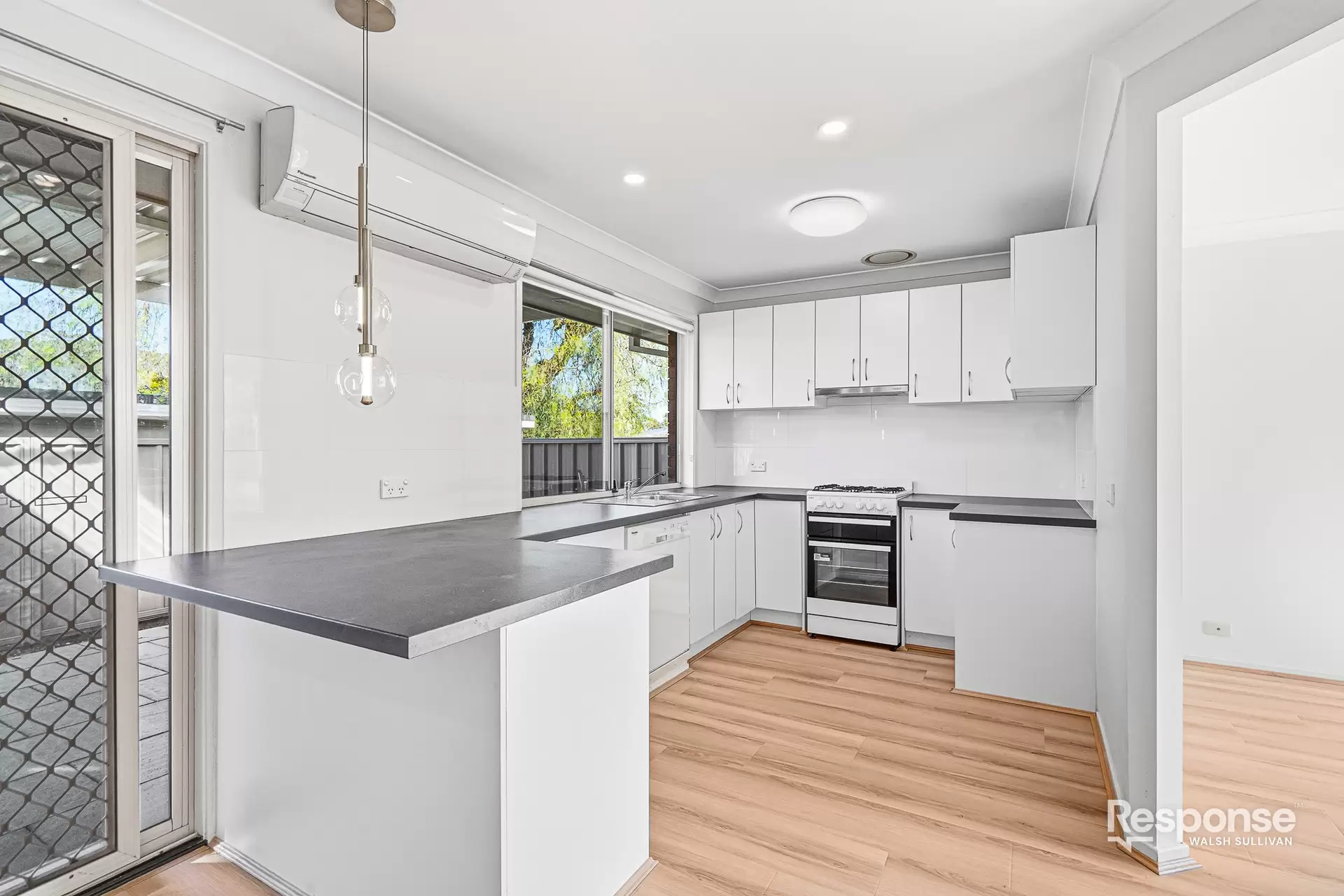 16  Corinne Street, Acacia Gardens For Lease by ResponseRE Walsh Sullivan Northmead - image 1