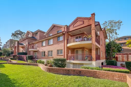 4/19 Sherwin Avenue, Castle Hill For Sale by ResponseRE