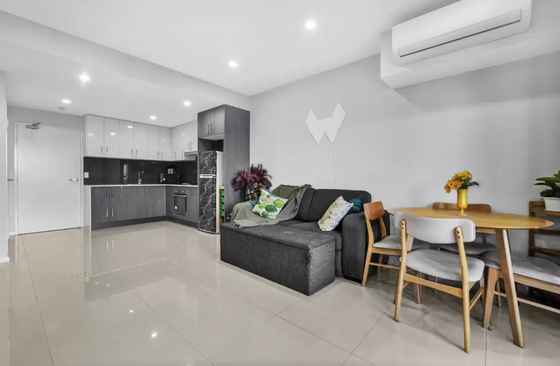 803/240-250 Great Western Highway, Kingswood For Lease by ResponseRE - image 1